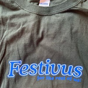 Festivus and Vandelay 4XL Seinfeld shirts